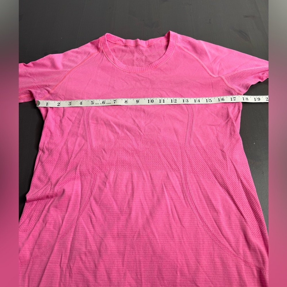 Lululemon Swiftly Tech Long Sleeve - Picture 4 of 5
